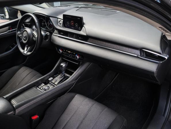 Mazda 6 III (GJ) Рестайлинг 2 с пробегом 2019 года, цена 2 590 000 рублей, 82876 км, седан, Автокод Объявления