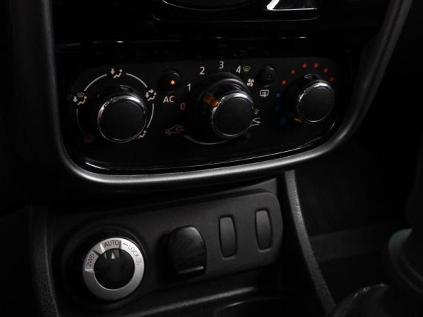 Renault Duster I с пробегом 2013 года, цена 1 060 000 рублей, 146070 км, внедорожник, Автокод Объявления