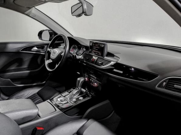 Audi A6 IV (C7) Рестайлинг с пробегом 2017 года, цена 2 980 000 рублей, 64730 км, седан, Автокод Объявления