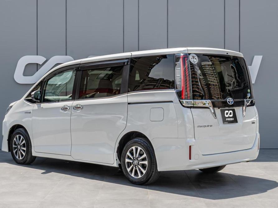 Toyota Esquire I Рестайлинг Краснодар  - изображение 2