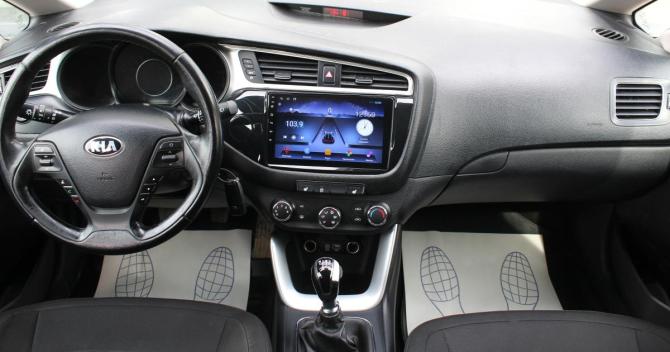 Kia Ceed II Рестайлинг с пробегом 2018 года, цена 1 270 000 рублей, 91050 км, универсал, Автокод Объявления