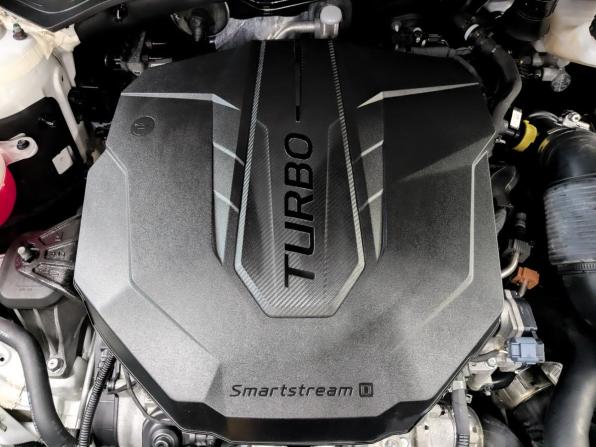 Hyundai Santa Fe IV Рестайлинг с пробегом 2020 года, цена 3 355 000 рублей, 81997 км, внедорожник, Автокод Объявления
