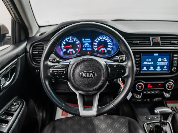 Kia Rio IV с пробегом 2018 года, цена 1 460 000 рублей, 105000 км, седан, Автокод Объявления