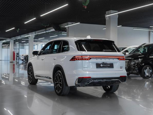 Geely Monjaro I с пробегом 2025 года, цена 3 900 000 рублей, 9000 км, внедорожник, Автокод Объявления