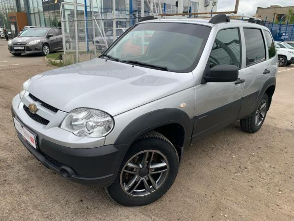 Chevrolet Niva I Рестайлинг с пробегом 2019 года, цена 787 734 рубля, 93900 км, внедорожник, Автокод Объявления