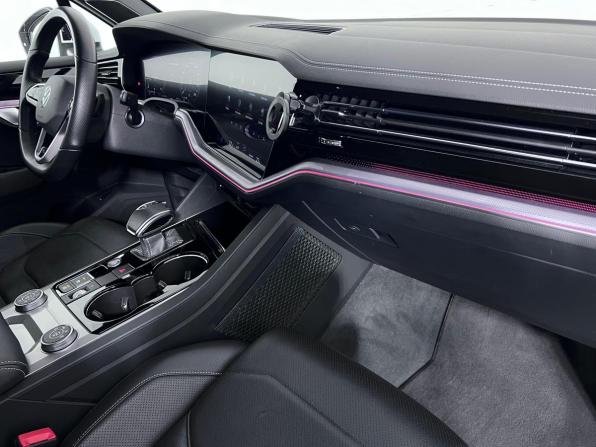 Volkswagen Touareg III с пробегом 2021 года, цена 7 000 000 рублей, 88990 км, внедорожник, Автокод Объявления