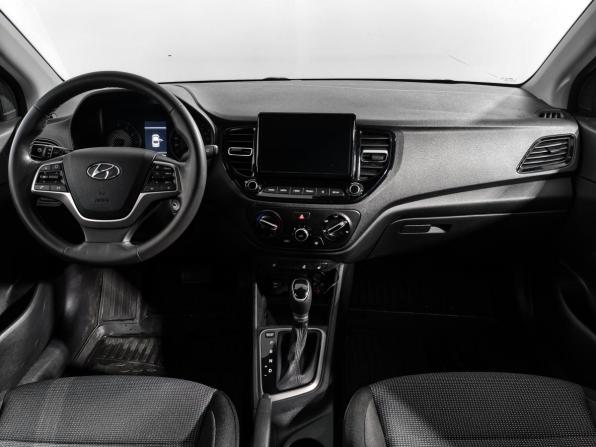 Hyundai Solaris II Рестайлинг с пробегом 2020 года, цена 1 635 000 рублей, 88159 км, седан, Автокод Объявления