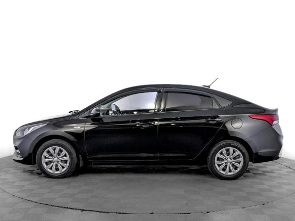 Hyundai Solaris II с пробегом 2019 года, цена 1 300 000 рублей, 79113 км, седан, Автокод Объявления