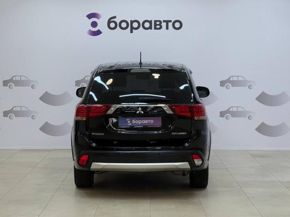 Mitsubishi Outlander III Рестайлинг 2 с пробегом 2015 года, цена 1 839 000 рублей, 88700 км, внедорожник, Автокод Объявления