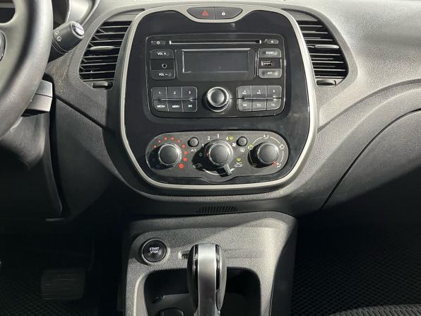 Renault Kaptur I с пробегом 2017 года, цена 1 203 000 рублей, 108668 км, внедорожник, Автокод Объявления