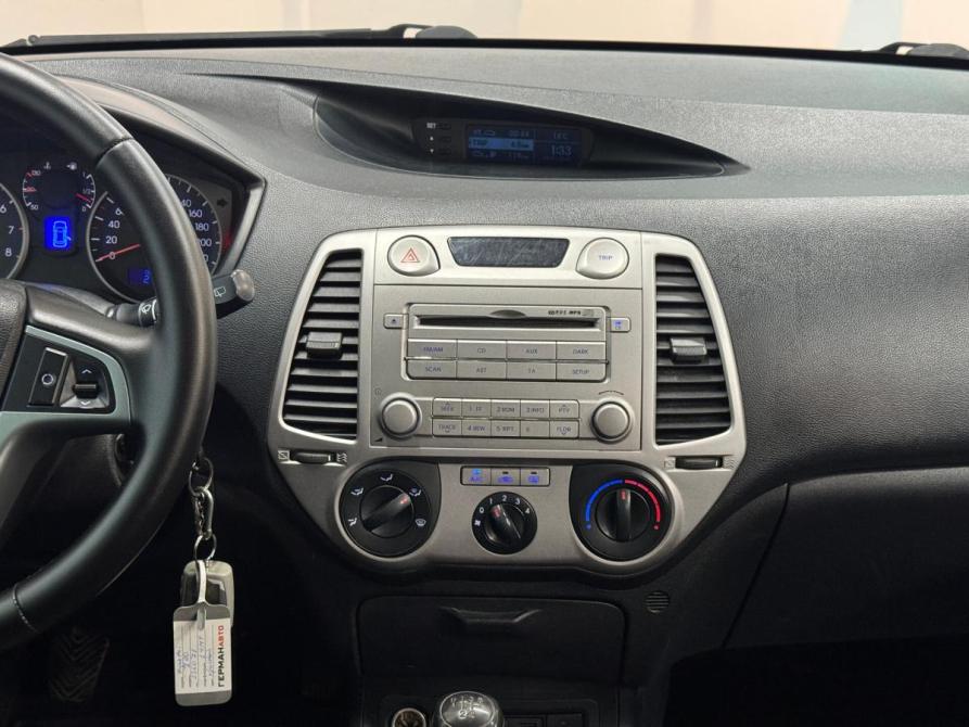 Hyundai i20 I Набережные Челны  - изображение 14