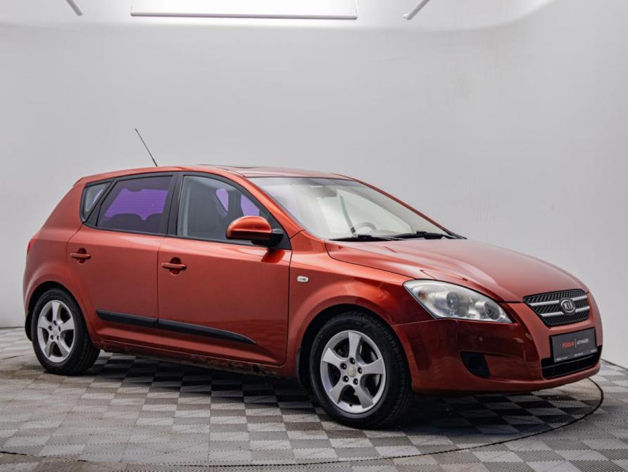 Kia Ceed I Москва  - изображение 8