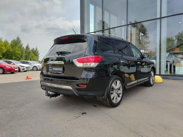 Nissan Pathfinder IV с пробегом 2016 года, цена 1 650 000 рублей, 139800 км, внедорожник, Автокод Объявления