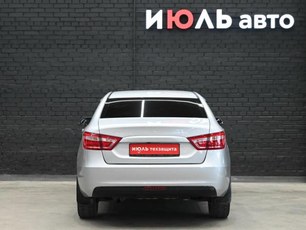 Lada (ВАЗ) Vesta I с пробегом 2021 года, цена 950 000 рублей, 186251 км, седан, Автокод Объявления