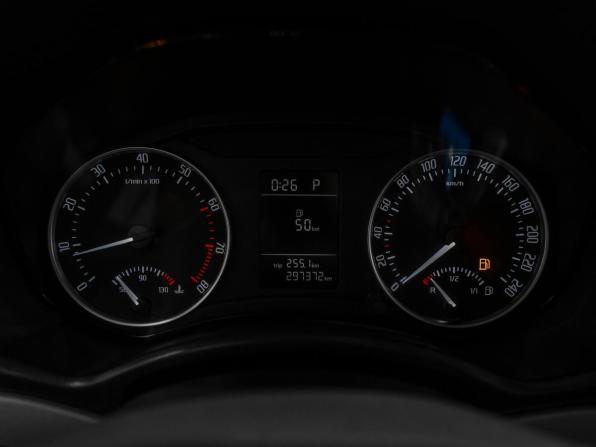 Skoda Octavia II (A5) Рестайлинг с пробегом 2012 года, цена 745 000 рублей, 298300 км, лифтбек, Автокод Объявления