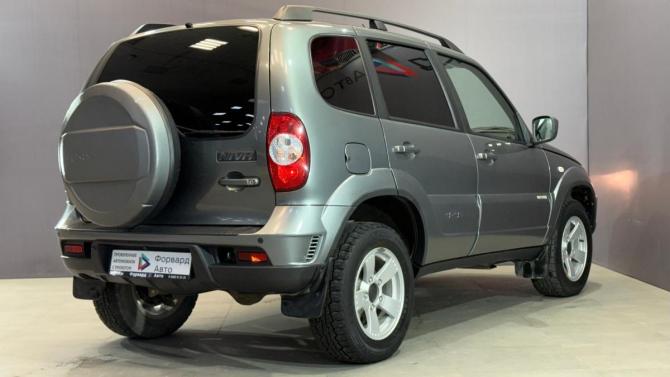 Chevrolet Niva I Рестайлинг с пробегом 2019 года, цена 800 000 рублей, 61594 км, внедорожник, Автокод Объявления