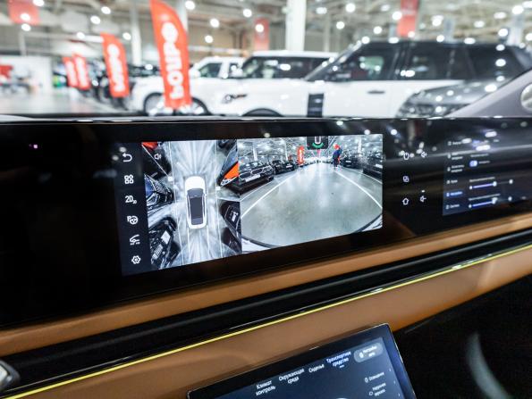 Voyah Passion I с пробегом 2026 года, цена 5 099 900 рублей, 24000 км, седан, Автокод Объявления