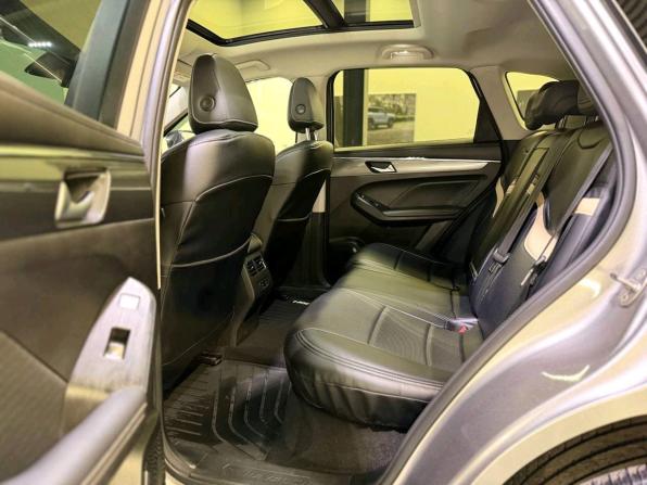 Haval Jolion I Рестайлинг с пробегом 2024 года, цена 2 260 000 рублей, 27002 км, внедорожник, Автокод Объявления