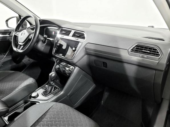 Volkswagen Tiguan II с пробегом 2018 года, цена 2 200 000 рублей, 136034 км, внедорожник, Автокод Объявления