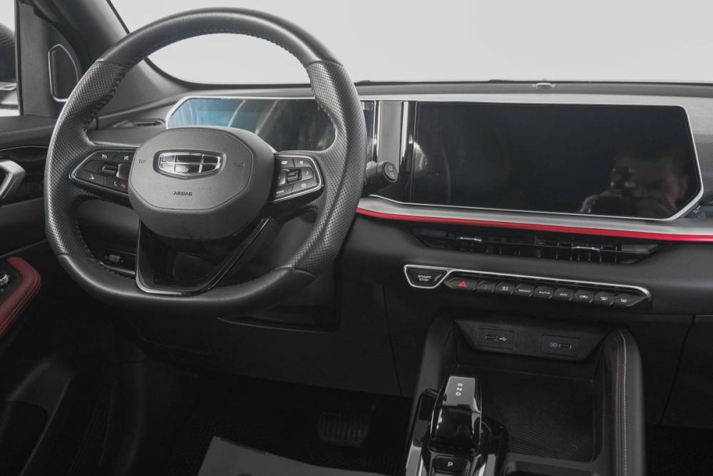 Geely Coolray I Рестайлинг Кемерово  - изображение 13