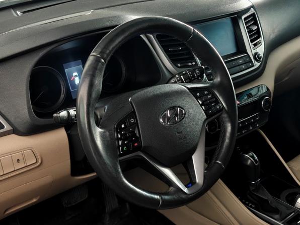 Hyundai Tucson III с пробегом 2016 года, цена 1 550 000 рублей, 234090 км, внедорожник, Автокод Объявления