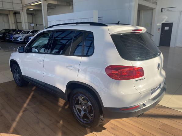 Volkswagen Tiguan I Рестайлинг с пробегом 2013 года, цена 1 420 000 рублей, 140890 км, внедорожник, Автокод Объявления