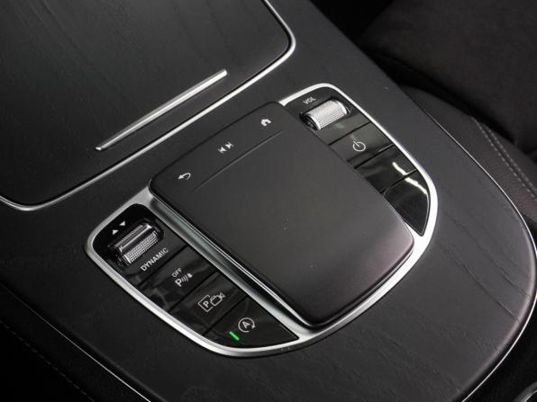 Mercedes-Benz E-Класс V (W213 S213 C238) Рестайлинг с пробегом 2022 года, цена 5 399 000 рублей, 67988 км, седан, Автокод Объявления