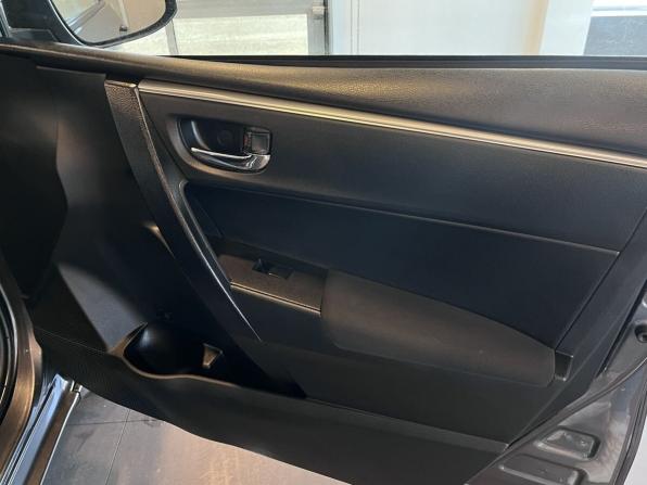 Toyota Corolla XI (E160 E170 E180) с пробегом 2013 года, цена 846 300 рублей, 237480 км, седан, Автокод Объявления