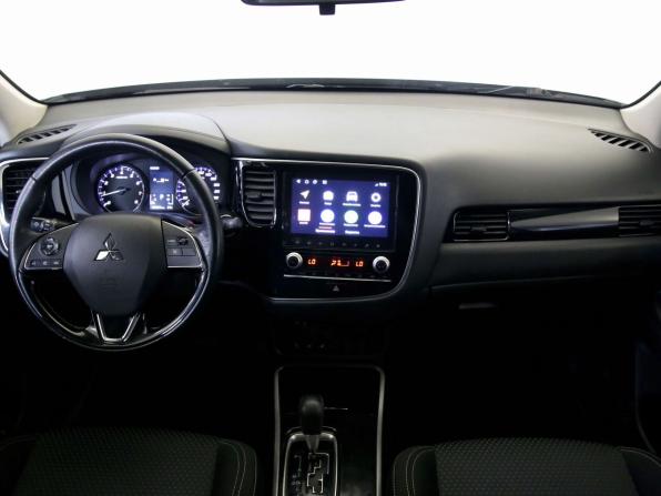 Mitsubishi Outlander III Рестайлинг 3 с пробегом 2021 года, цена 1 990 000 рублей, 169629 км, внедорожник, Автокод Объявления