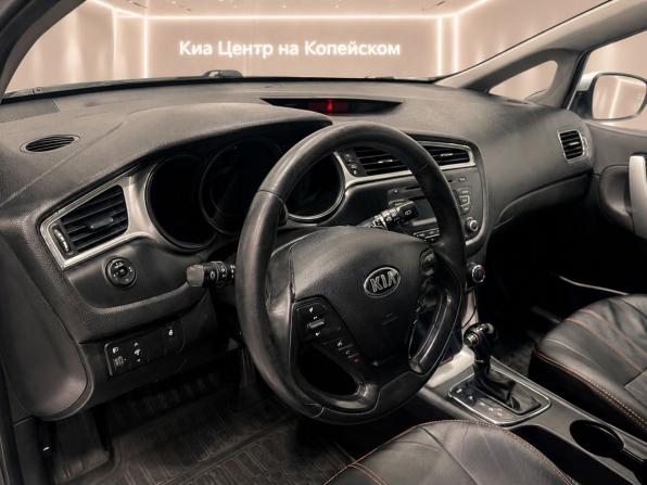 Kia Ceed II Рестайлинг с пробегом 2016 года, цена 1 199 000 рублей, 123000 км, хэтчбек, Автокод Объявления