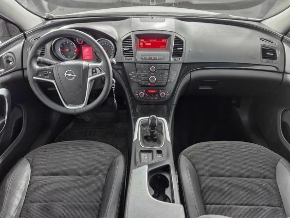 Opel Insignia I с пробегом 2013 года, цена 769 000 рублей, 255139 км, хэтчбек, Автокод Объявления