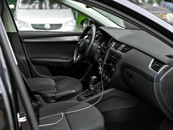 Skoda Octavia III (A7) Рестайлинг с пробегом 2017 года, цена 1 590 000 рублей, 122864 км, универсал, Автокод Объявления