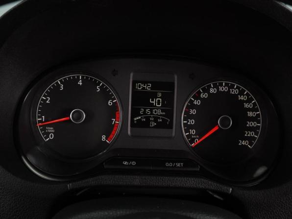Volkswagen Polo V Рестайлинг с пробегом 2016 года, цена 1 113 000 рублей, 215108 км, седан, Автокод Объявления