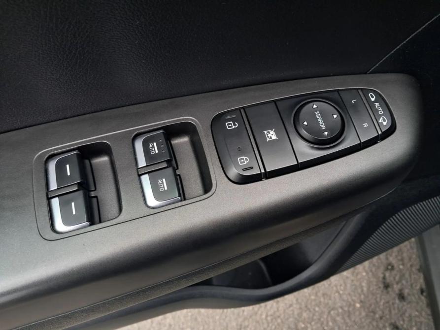 Kia Sportage IV Рестайлинг Санкт-Петербург  - изображение 12