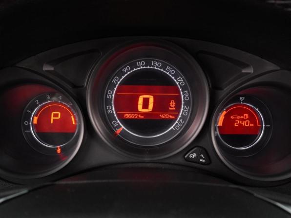 Citroen C4 II с пробегом 2011 года, цена 549 000 рублей, 196654 км, хэтчбек, Автокод Объявления