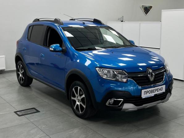 Renault Sandero II Рестайлинг с пробегом 2021 года, цена 1 290 000 рублей, 77336 км, хэтчбек, Автокод Объявления