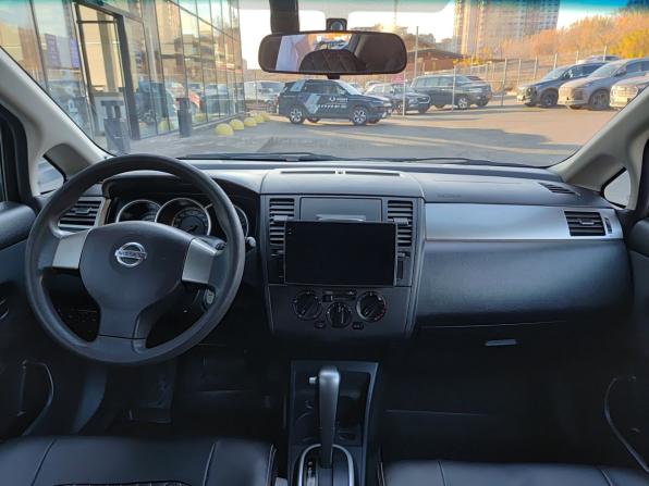 Nissan Tiida I Рестайлинг с пробегом 2010 года, цена 725 000 рублей, 135022 км, хэтчбек, Автокод Объявления