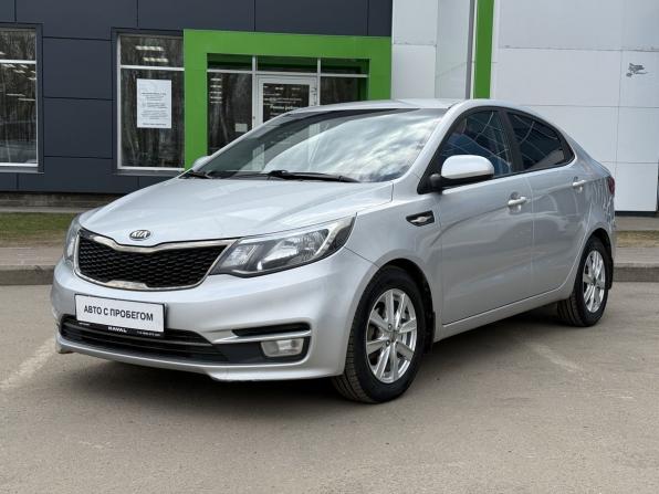 Kia Rio III Рестайлинг с пробегом 2015 года, цена 890 000 рублей, 136538 км, седан, Автокод Объявления