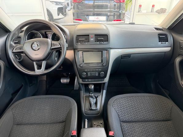 Skoda Yeti I Рестайлинг с пробегом 2014 года, цена 1 380 000 рублей, 148045 км, внедорожник, Автокод Объявления