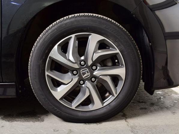 Honda Stepwgn V с пробегом 2017 года, цена 1 664 995 рублей, 160538 км, минивэн, Автокод Объявления