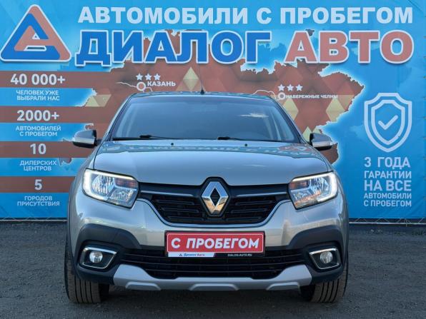 Renault Logan II Рестайлинг с пробегом 2020 года, цена 1 050 000 рублей, 77160 км, седан, Автокод Объявления