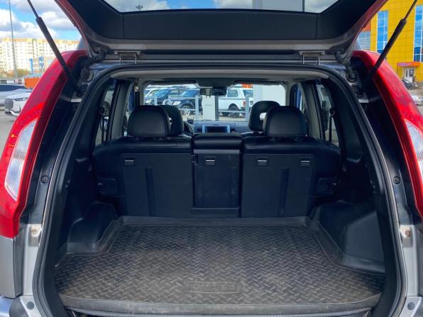 Nissan X-Trail II Рестайлинг с пробегом 2012 года, цена 1 300 000 рублей, 194812 км, внедорожник, Автокод Объявления