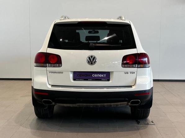 Volkswagen Touareg I Рестайлинг с пробегом 2009 года, цена 1 250 000 рублей, 335240 км, внедорожник, Автокод Объявления