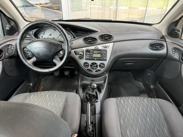 Ford Focus I Рестайлинг с пробегом 2002 года, цена 240 000 рублей, 204000 км, хэтчбек, Автокод Объявления