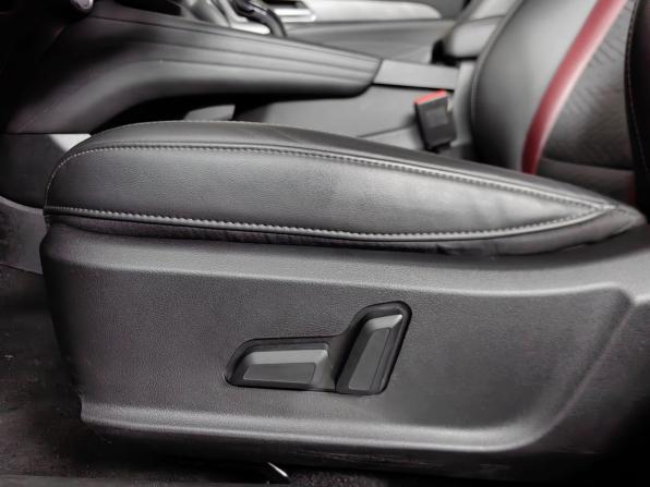 Haval F7x I Рестайлинг с пробегом 2023 года, цена 2 130 000 рублей, 41329 км, внедорожник, Автокод Объявления