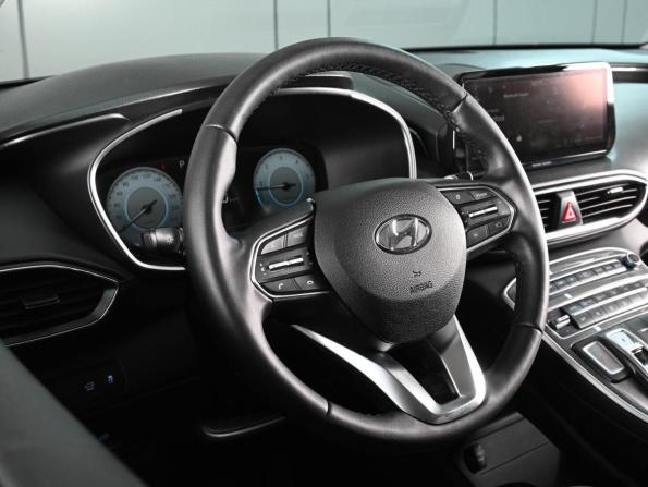 Hyundai Santa Fe IV Рестайлинг с пробегом 2021 года, цена 3 229 000 рублей, 148636 км, внедорожник, Автокод Объявления