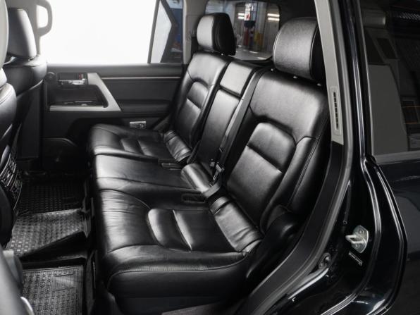 Toyota Land Cruiser 200 Series Рестайлинг 1 с пробегом 2012 года, цена 3 600 000 рублей, 227192 км, внедорожник, Автокод Объявления