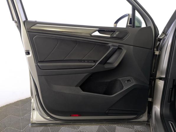 Volkswagen Tiguan II с пробегом 2020 года, цена 2 745 000 рублей, 146873 км, внедорожник, Автокод Объявления