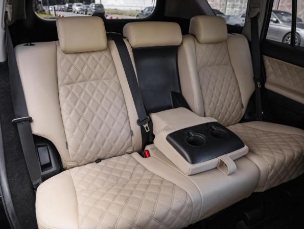 Toyota Land Cruiser Prado 150 Series Рестайлинг 1 с пробегом 2014 года, цена 3 399 000 рублей, 186949 км, внедорожник, Автокод Объявления