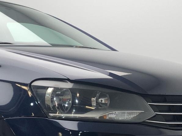 Volkswagen Polo V Рестайлинг с пробегом 2017 года, цена 925 000 рублей, 194193 км, седан, Автокод Объявления